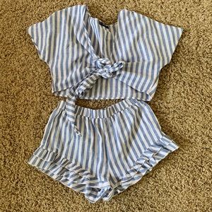 Two piece set